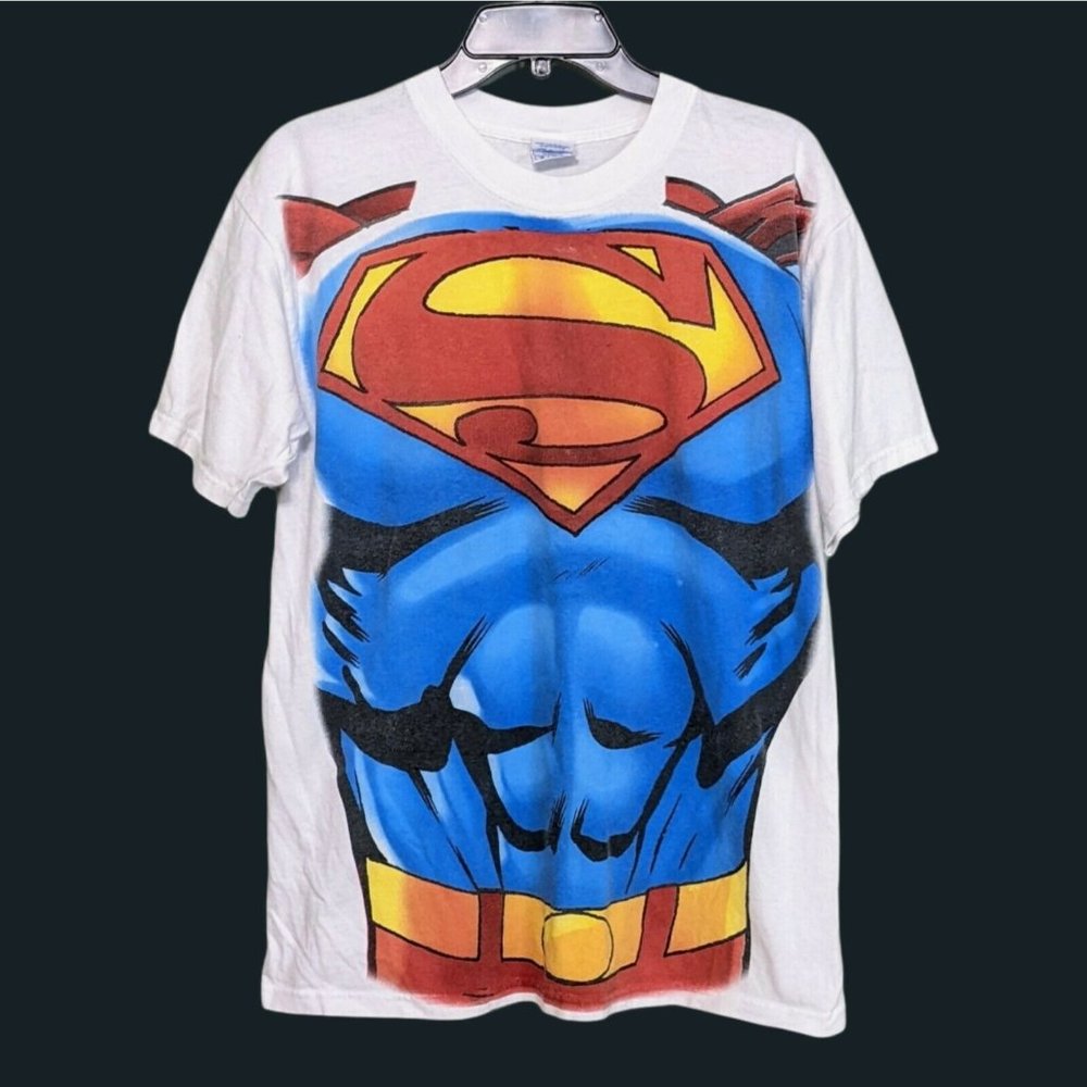 Vintage Superman Huge Graphic All Over Superhero Suit White T-Shirt Size L